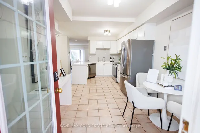 Additional image 13 of 108 GLENASHTON Dr