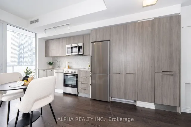 Additional image 24 of 28 Wellesley St Unit 3203