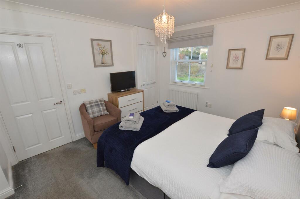 Additional image 8 of Garden View, Pottergate, Richmond