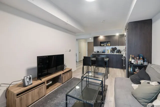 Additional image 9 of 225 Village Green Sq Unit 805