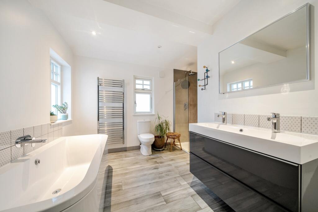 Additional image 5 of Queensway, West Wickham, Kent, BR4