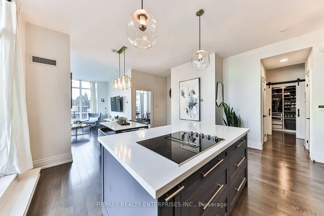 Additional image 27 of 112 George St Unit 902