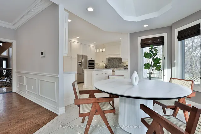 Additional image 23 of 243 Dunview Ave