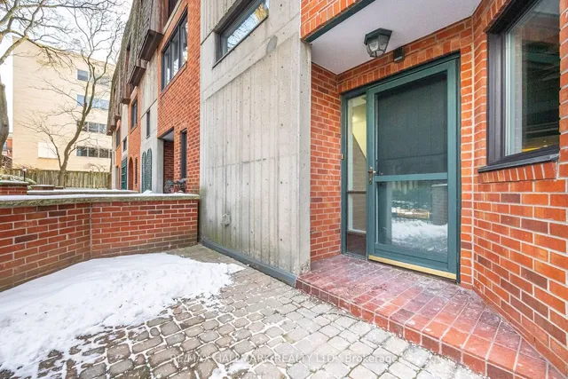 Additional image 8 of 31 Walmer Rd Unit 8