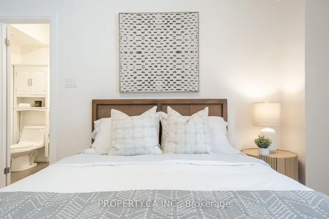 Additional image 14 of 473 Dupont St Unit 1