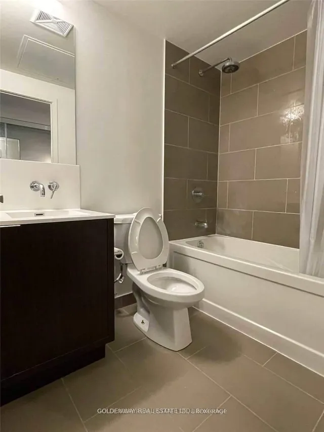 Additional image 11 of 100 Harbour St Unit 2211