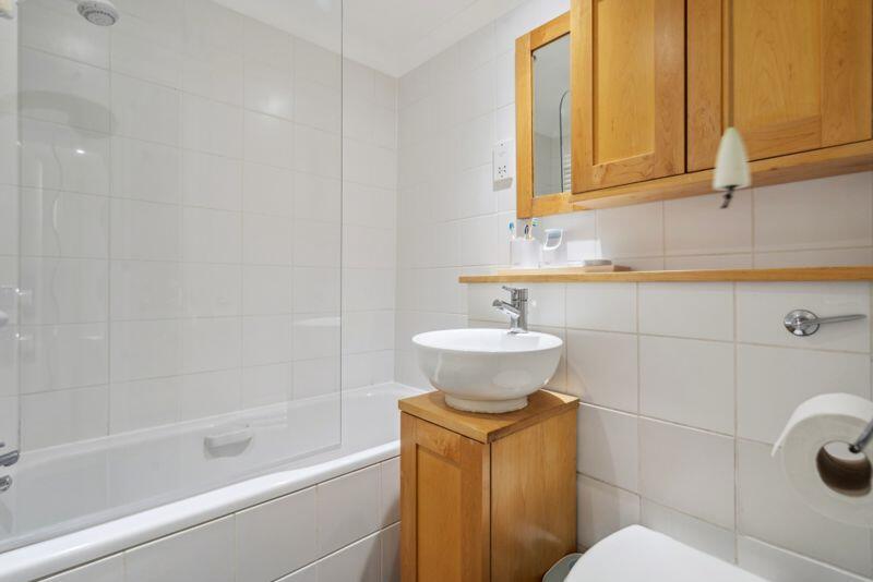 Additional image 8 of Lamb Lane, Redbourn