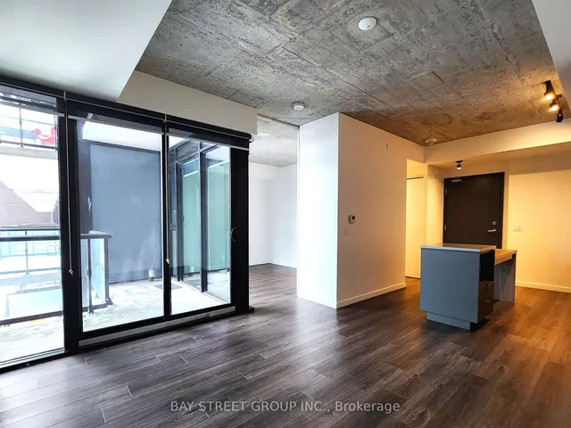 Additional image 9 of 7 Smith Cres Unit 401