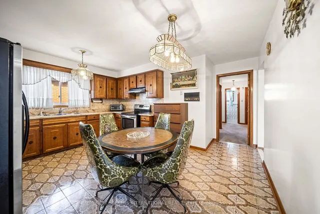 Additional image 8 of 3882 Midhurst Lane