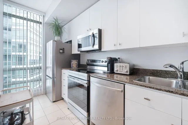 Additional image 10 of 381 Front St Unit 3201
