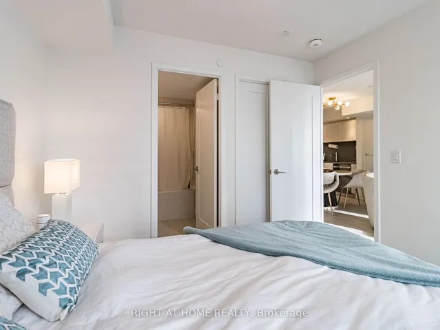 Additional image 24 of 10 Eva Rd Unit 1401