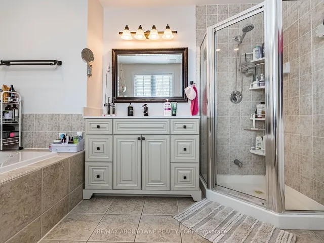 Additional image 30 of 1030 Donnelly St