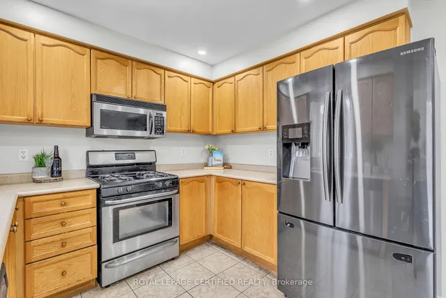 Additional image 13 of 18 Roadmaster Lane