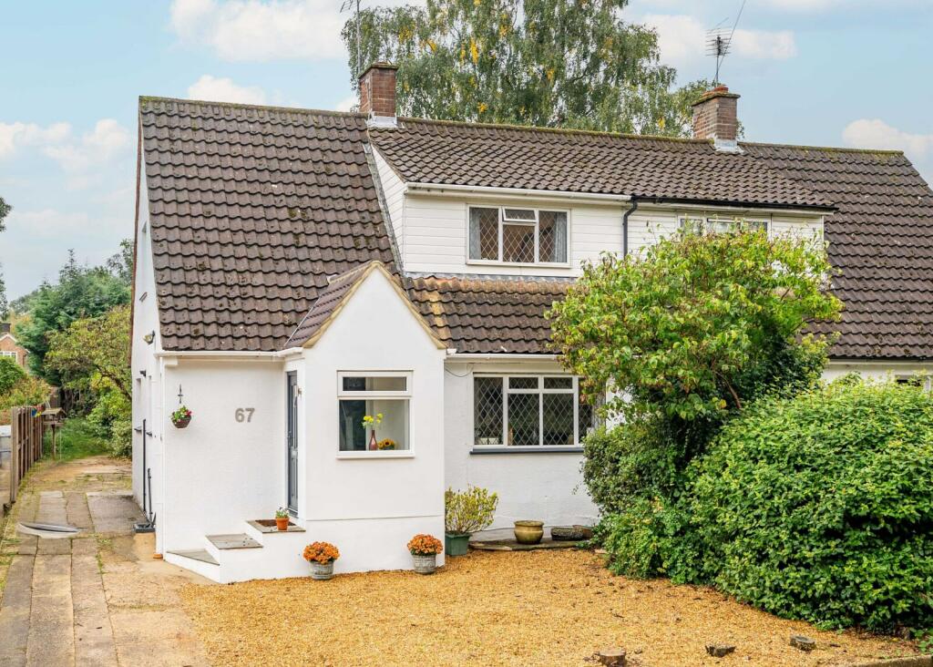 Chalkdell Fields, St. Albans, Hertfordshire, AL4