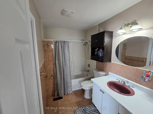 Additional image 27 of 65 Greenbriar Rd