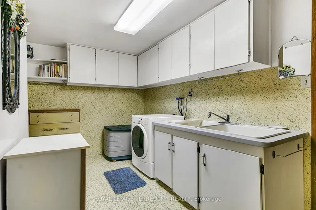 Additional image 29 of 41 Whitfield Ave