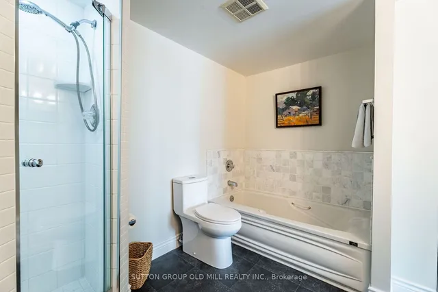 Additional image 17 of 415 Locust St Unit 406