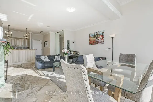 Additional image 22 of 25 Grenville St Unit Ph2