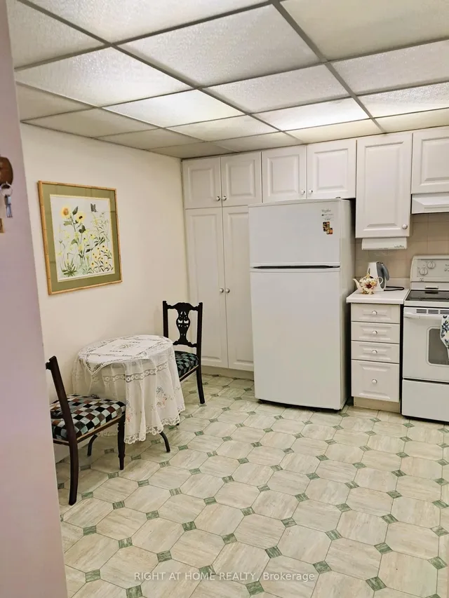 Additional image 5 of 5080 PINEDALE Ave Unit 207