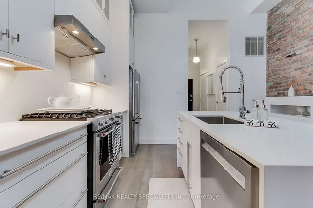 Additional image 10 of 1842 Queen St Unit 204