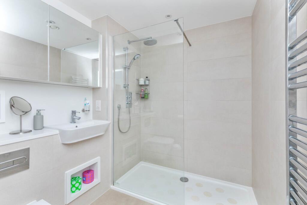 Additional image 9 of Bayside Apartments, 62 Brighton Road