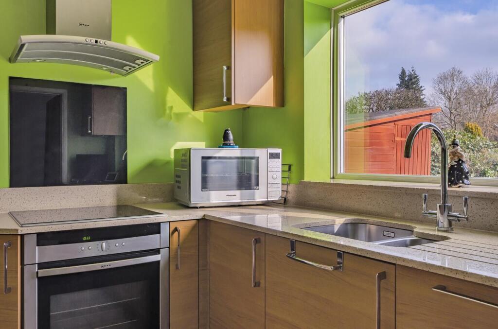 Additional image 7 of Peplins Way, Brookmans Park, Hatfield