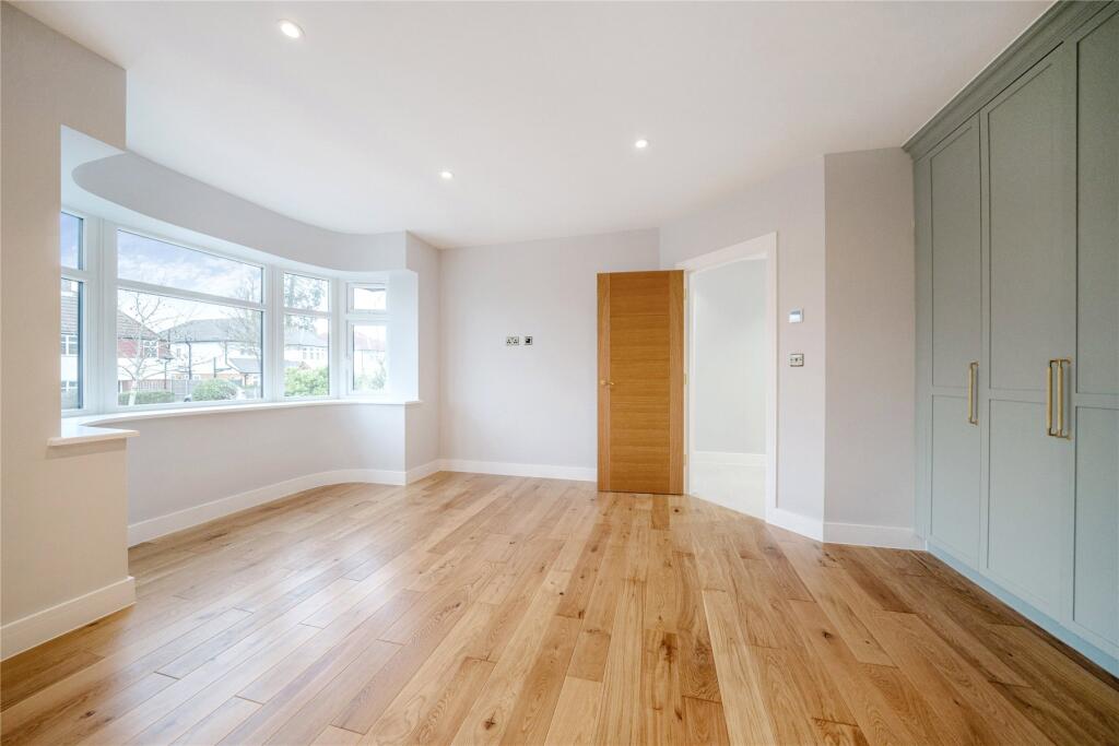 Additional image 12 of Downs Avenue, Chislehurst