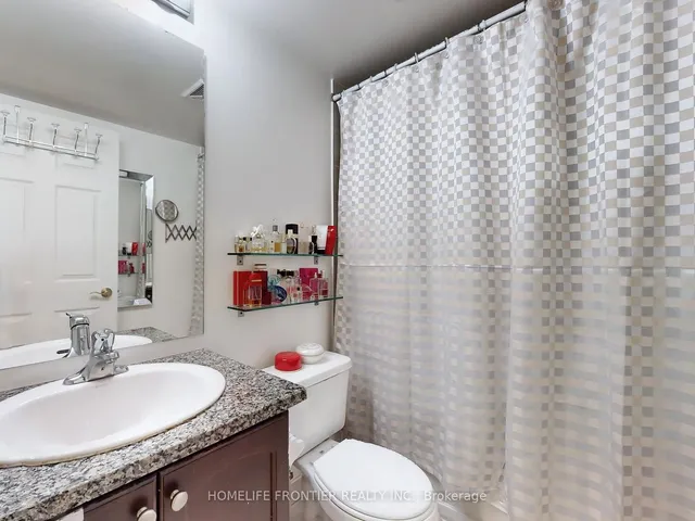 Additional image 20 of 30 Grand Trunk Cres Unit 1812