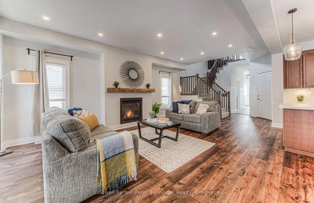 Additional image 13 of 955 Bianca Crt