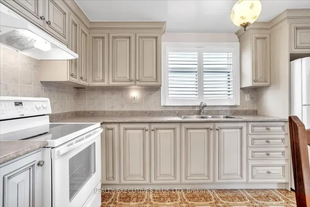 Additional image 19 of 30 Venn Cres