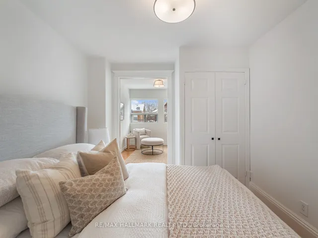 Additional image 28 of 49 Dearbourne Ave