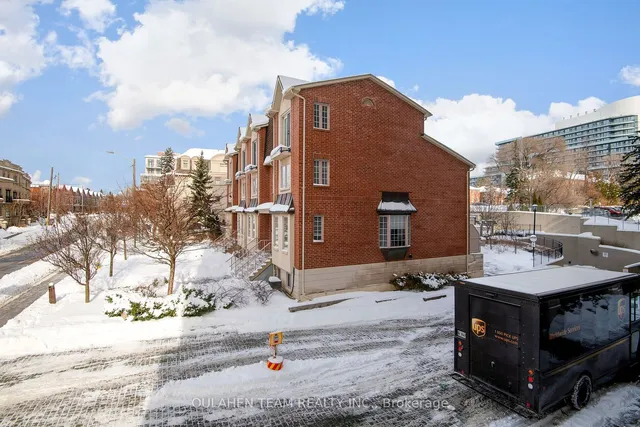 Additional image 20 of 1 Clairtrell Rd Unit 212