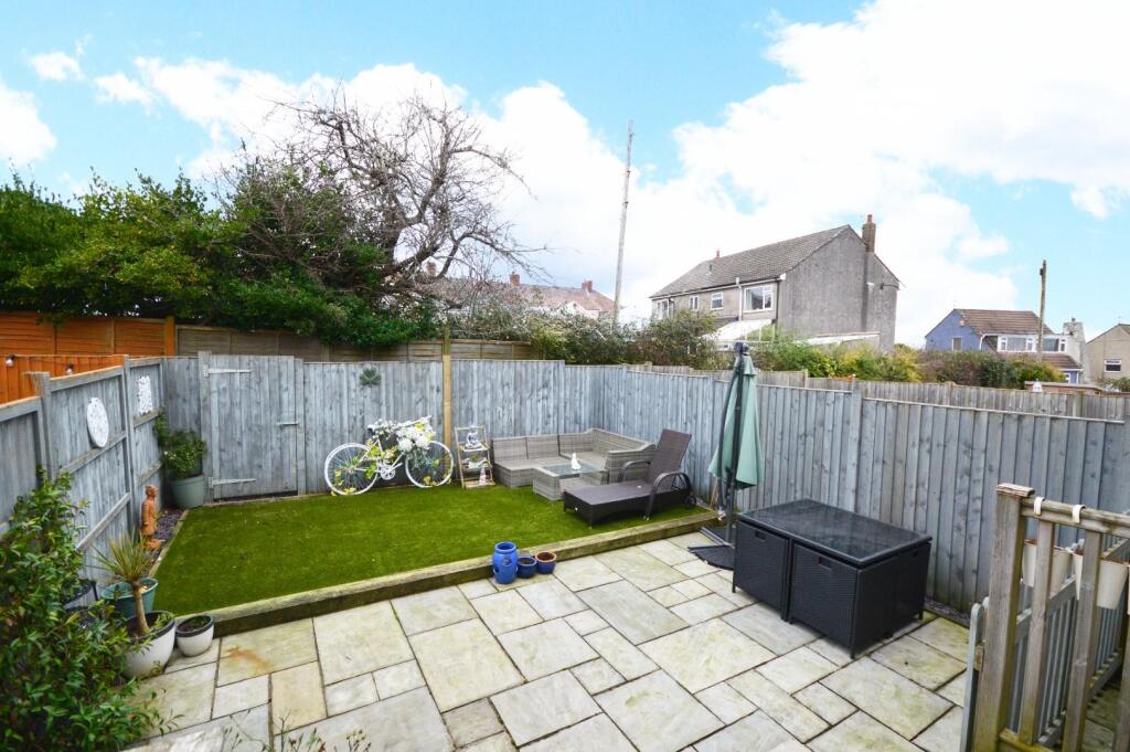 Additional image 22 of Hillview Close, Kingswood