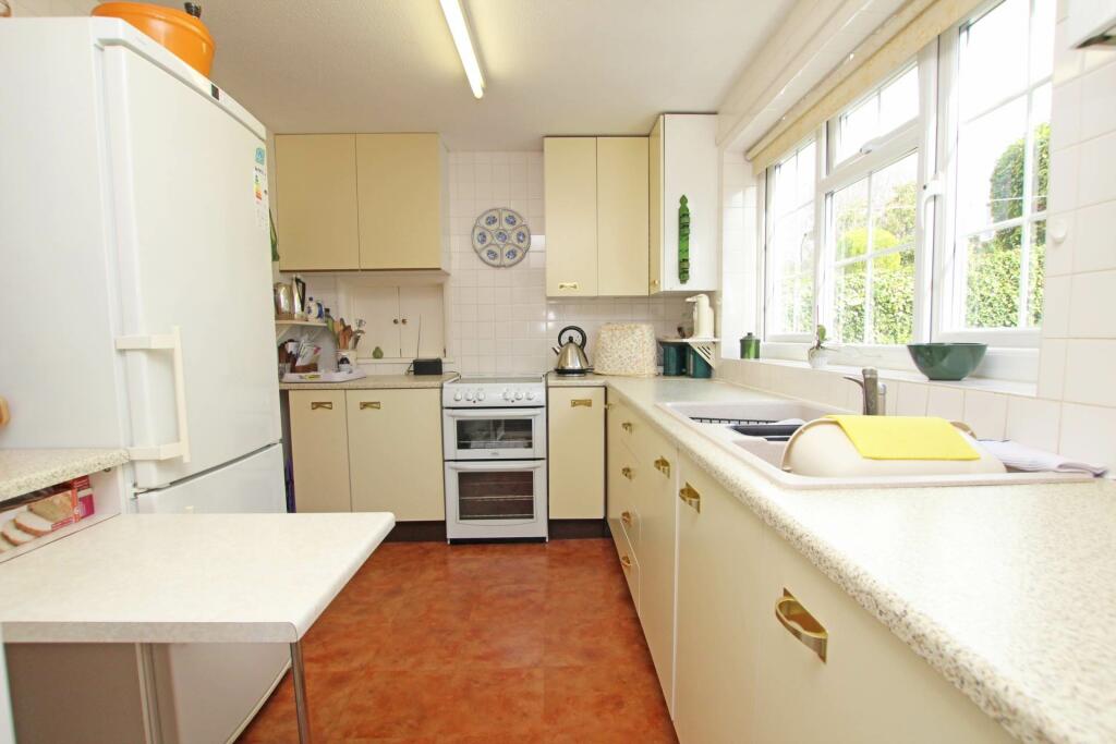 Additional image 6 of Long Acre Close, Eastbourne, BN21 1UF