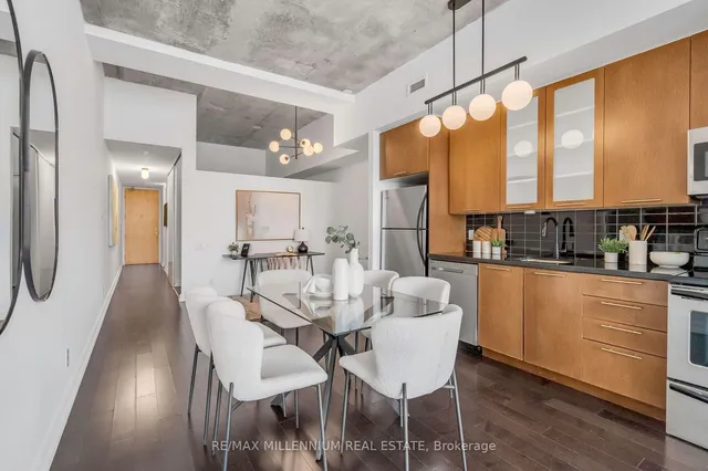 Additional image 17 of 33 Mill St Unit 501