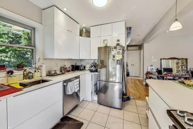 Additional image 19 of 36 Glenlake Ave