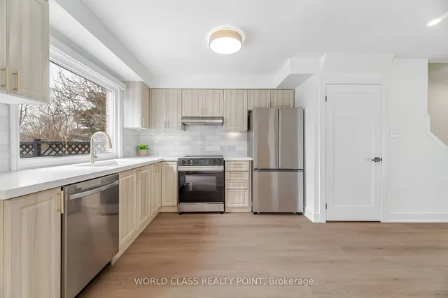 Additional image 13 of 290 Woodlawn Cres