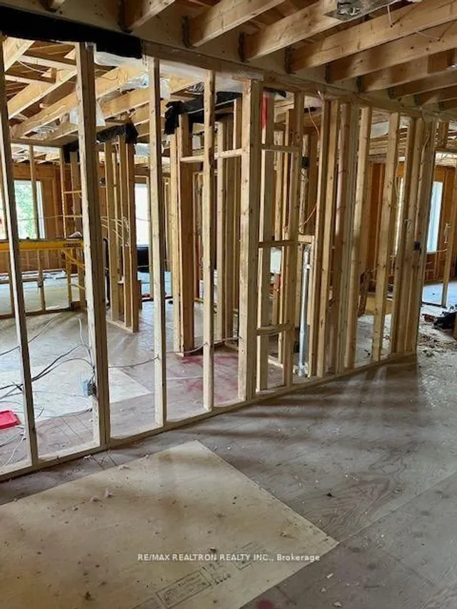 Additional image 7 of 213 Phyllis Ave