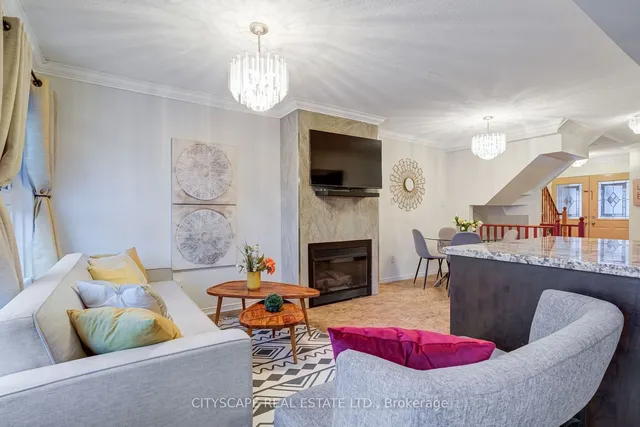 Additional image 6 of 102 Richwood Cres