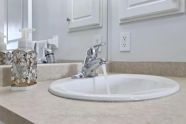 Additional image 27 of 1415 Lawrence Ave Unit 214