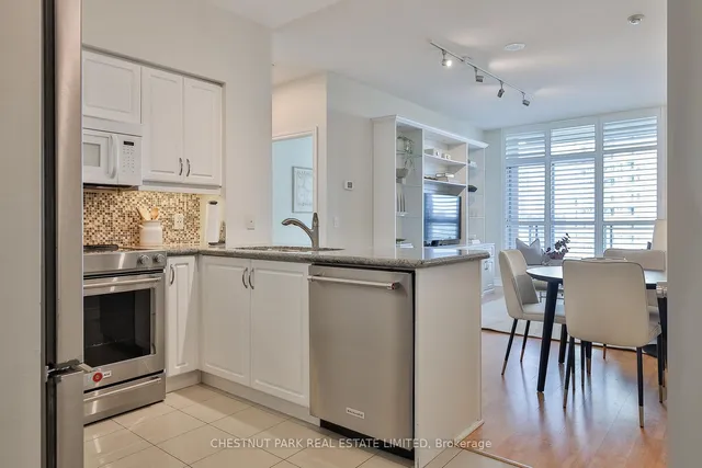 Additional image 6 of 319 Merton St Unit 1013