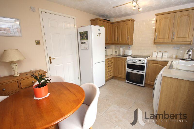 Additional image 16 of Abbeyfields Drive, Studley