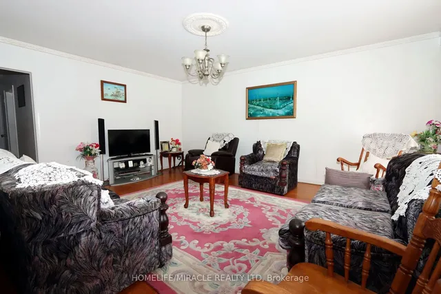 Additional image 12 of 6 Strathavon Dr