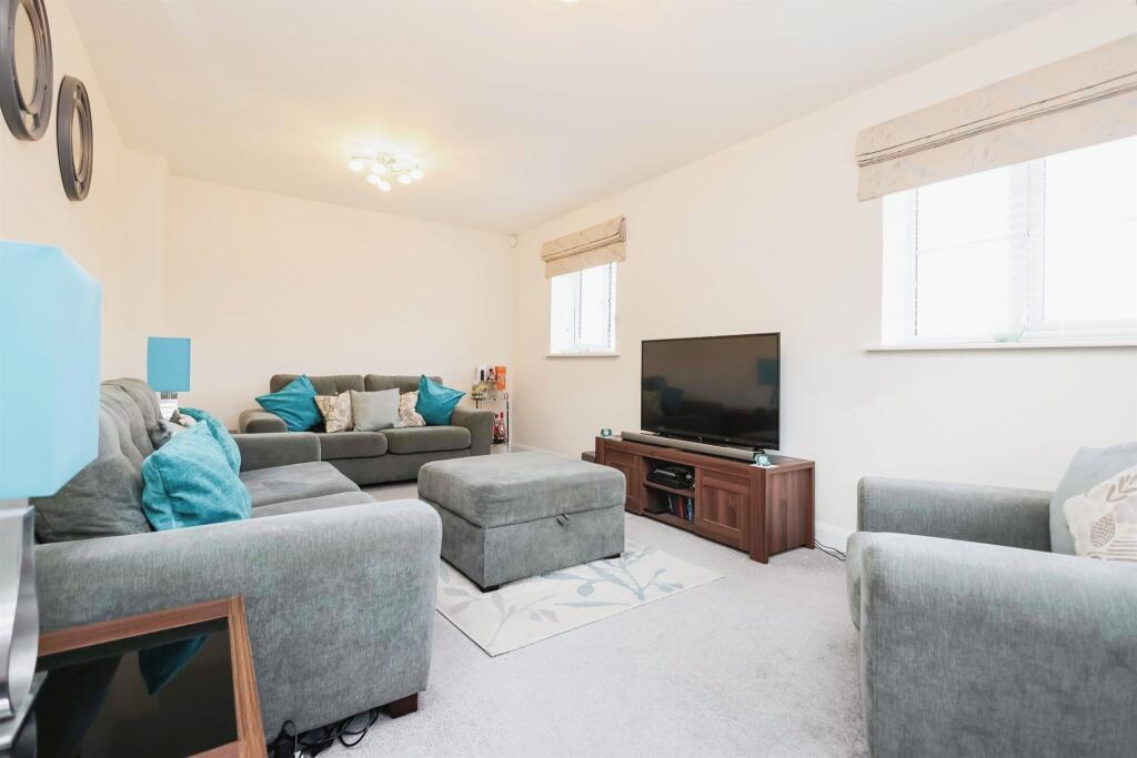 Additional image 4 of Poppy Avenue, OLDBURY