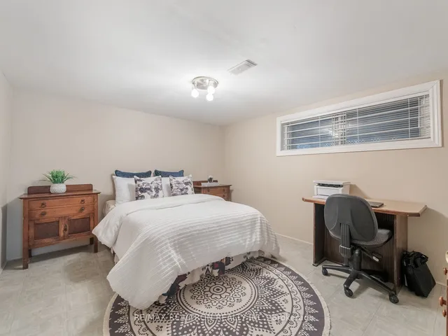 Additional image 27 of 28 Graymar Ave