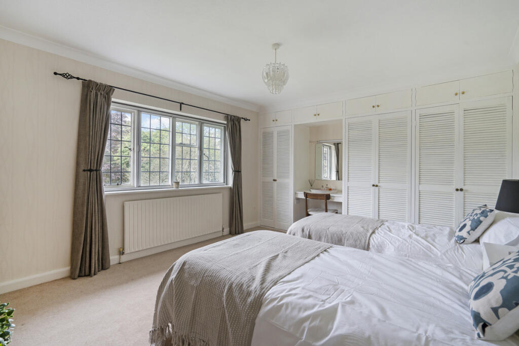 Additional image 26 of Temple Road, Dorridge, B93