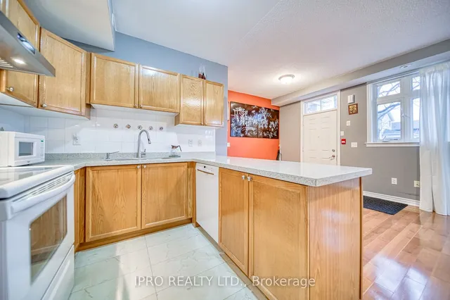 Additional image 21 of 1947 Lawrence Ave Unit #2