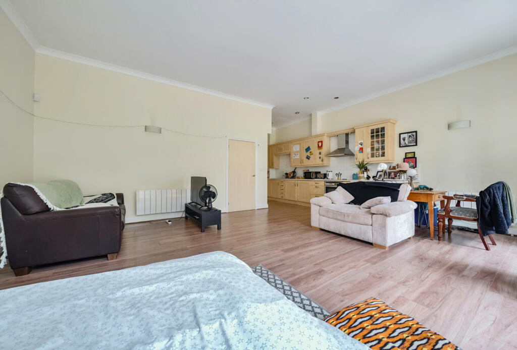 Additional image 5 of Victoria Bridge Road, Bath, Somerset, BA1