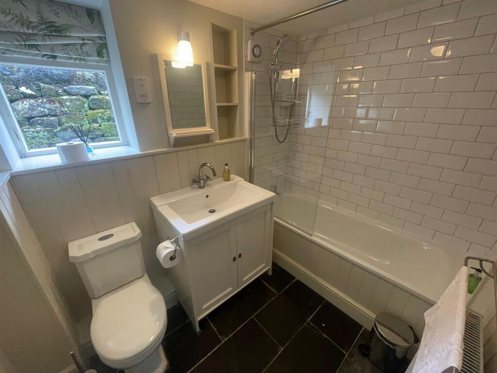 Additional image 8 of Newsham