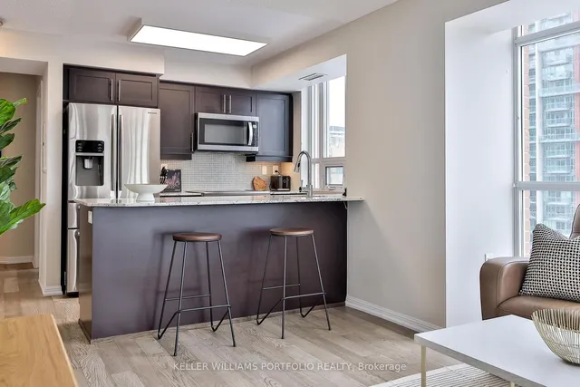 Additional image 10 of 125 Western Battery Rd Unit 1510